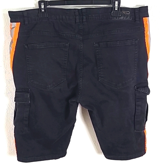 FWRD Black and Orange Cargo Shorts, Size 44 - Picture 4 of 10